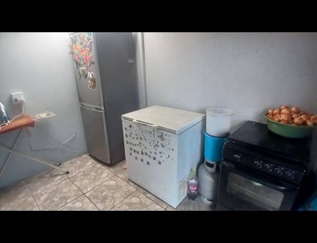 3 BEDROOM HOUSE FOR SALE IN WESTCLIFF